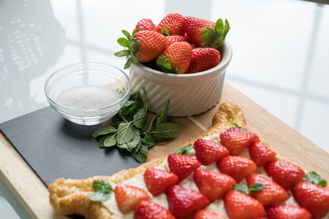 strawberry puff pastry tart recipe