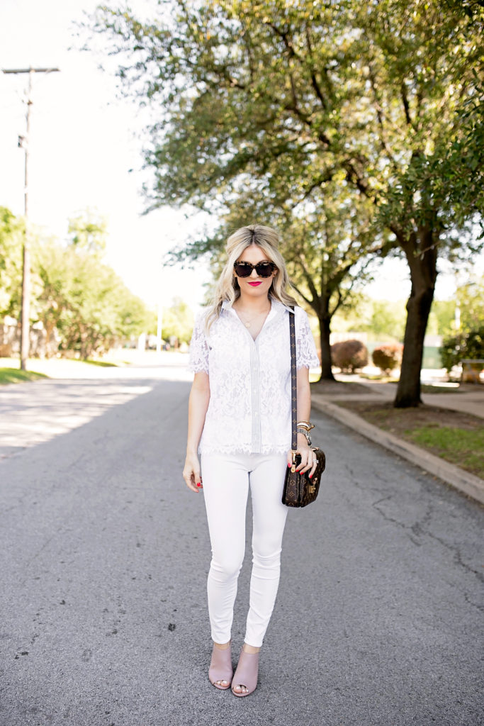 how to wear white