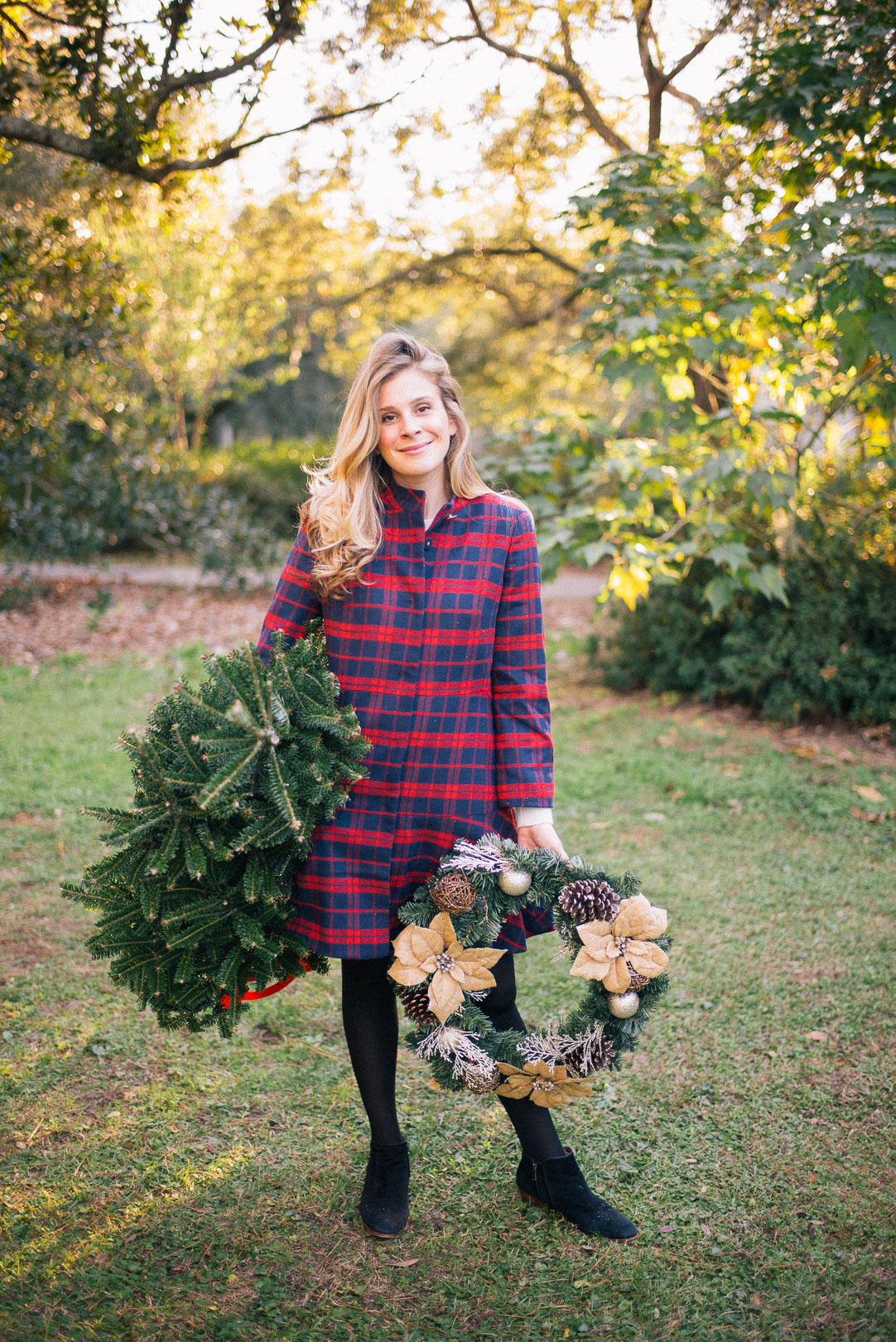 How Photographer Lucy Cuneo Makes Her Home Festive for the Holidays